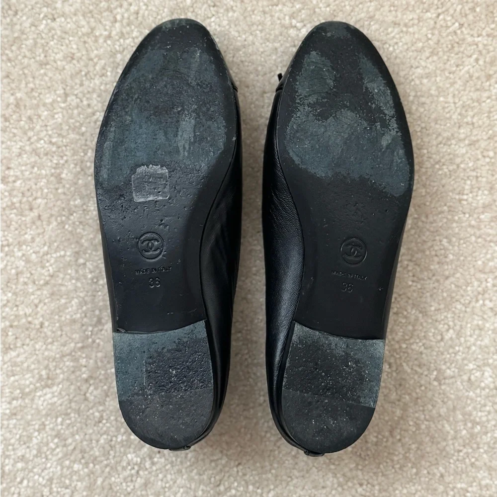 CHANEL Black Patent Toe Ballet Flats - Picture 3 of 5